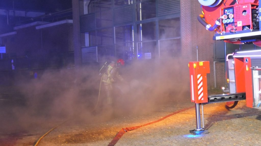 Brand bij cacaofabriek JS Cocoa in Zaandam