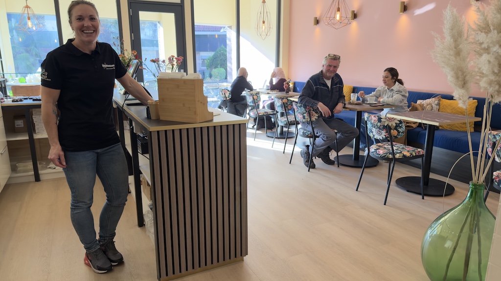 De Koffieschans open aan Lagedijk in Zaandijk