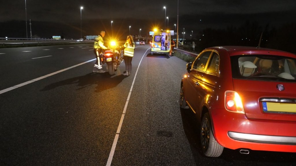 Ambulance betrokken bij aanrijding op A7 (Zaandam)