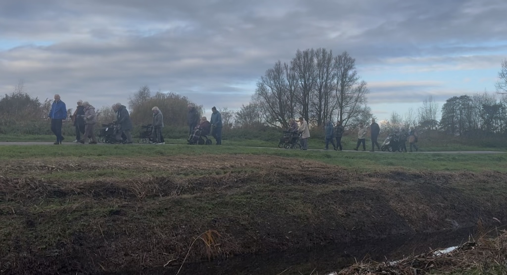 Zomaar een Zaans Minuutje: Rollator-roedel ??