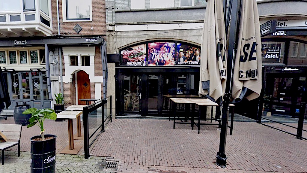 Teasers stapt naar rechter om sluiting af te wenden