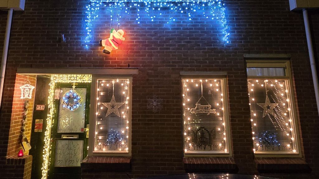 Kersthuisjes kijken #23: Eendrachtstraat, Koog a/d Zaan