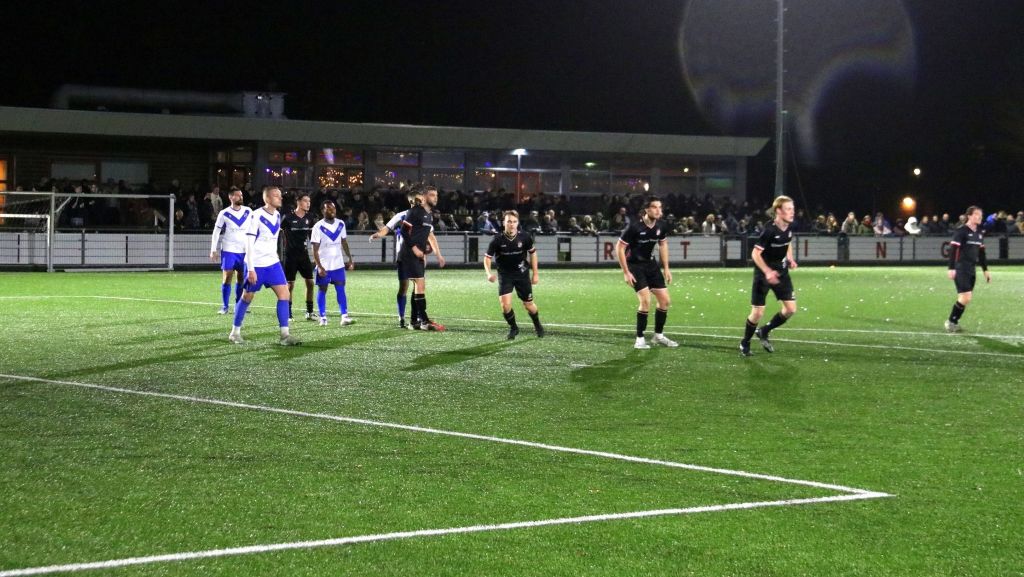 Dubbele cijfers voor Blauw Wit (W)?