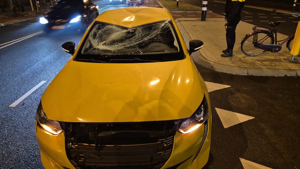 Fietser gewond bij aanrijding op N203 in Zaandijk