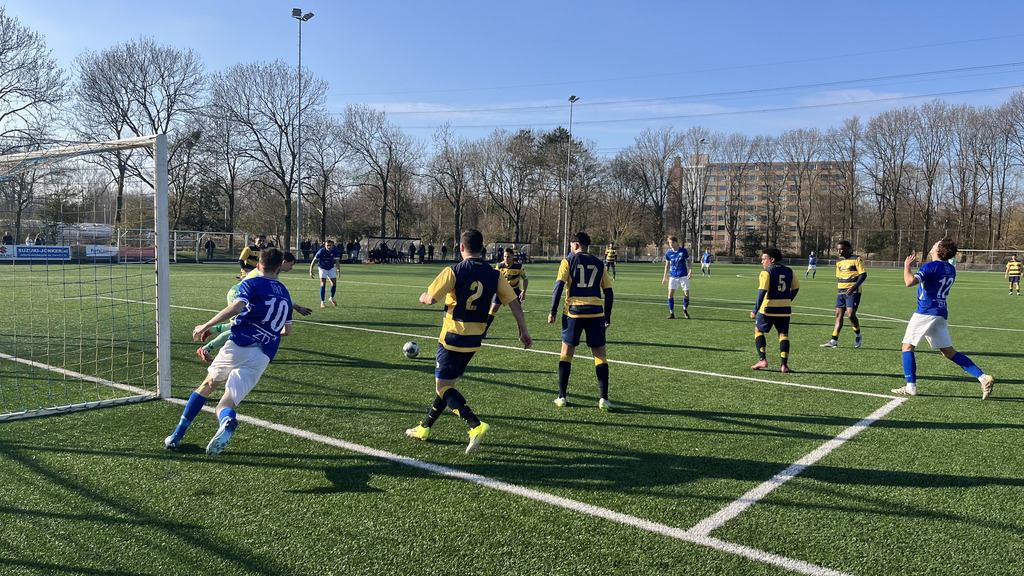 Blauw Wit W wint in dying seconds van ZVC ’22 ?