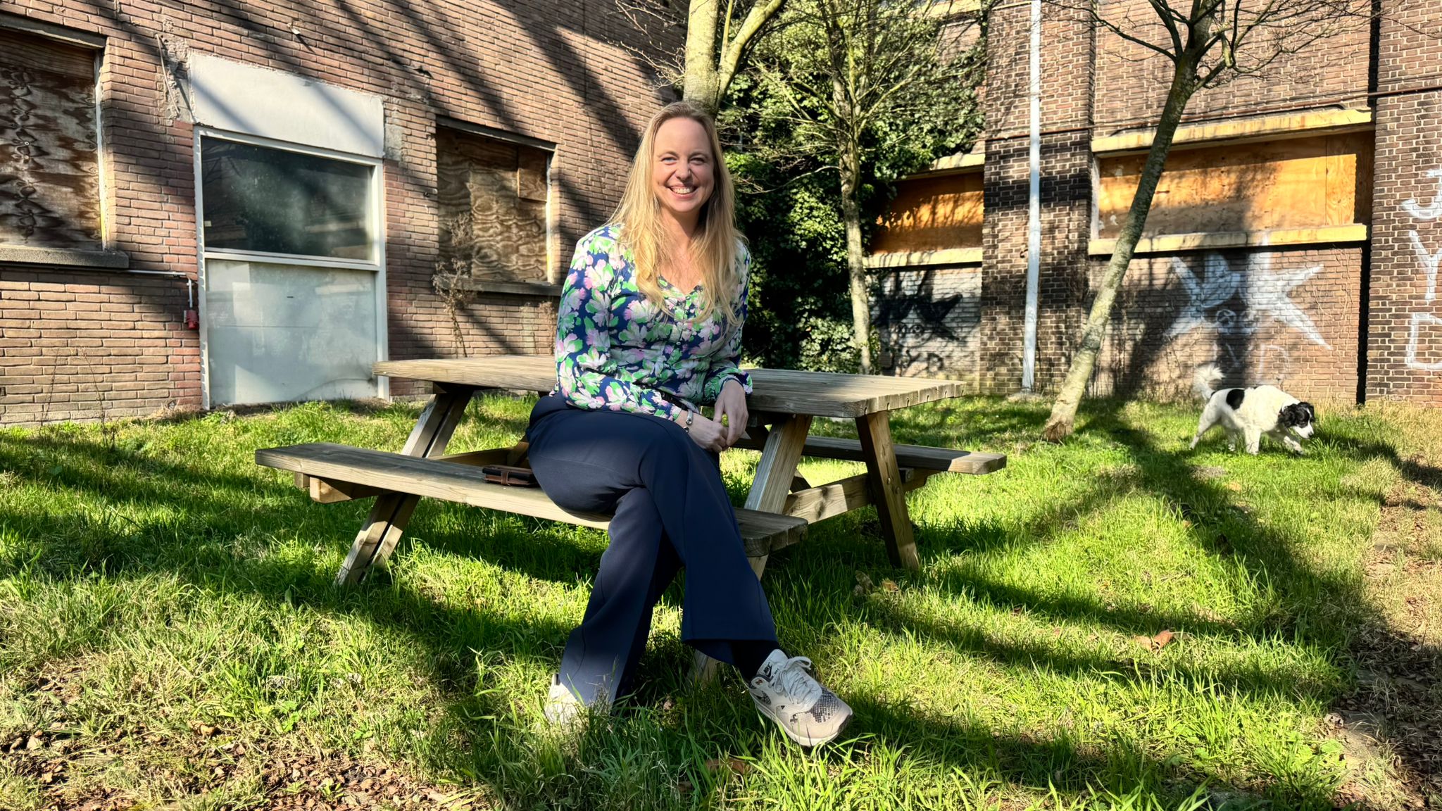 Lokaal Zaans-analyse: op ’te grote voet’ maar door met uitgeven