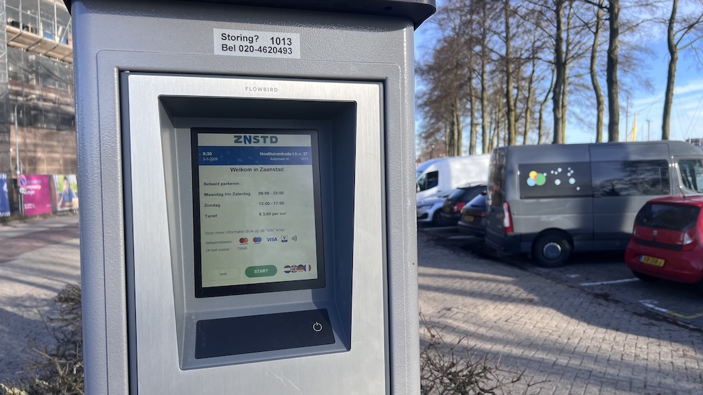 Vanaf vandaag: betaald parkeren Houthavenkade